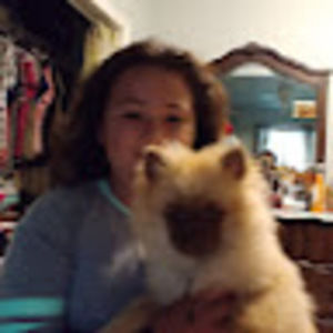 Meet your Posher, Yolanda